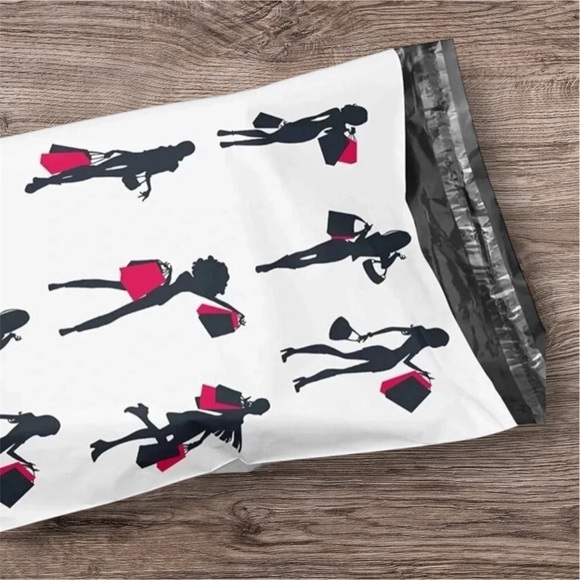 25 NEW POLY MAILERS ENVELOPES BUSINESS OFFICE WORK WHITE BLACK SHIP SIZE 10x13 - Picture 1 of 5